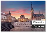 Chemnitz, Deutschland, Stadtbild Chemnitz, Deutschland mit Chemnitzer Oper und Petrikirche bei schönem Sonnenuntergang, Kühlschrankmag