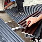 welldachplatten Aluminium-Dachplatten, 1 1,2 1,5 1,8 2 M Lange Isolierte Welldachplatten Mit Schrauben Für Terrassengaragen, Schuppen, Pergolen, Wintergärten, Balkone, 10 20 30 Stück, Winddichte Verk